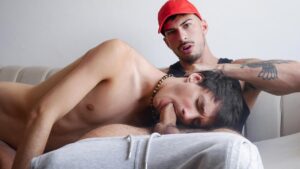 valen-di-giorgio-pays-bastian-moreyra-with-his-ass